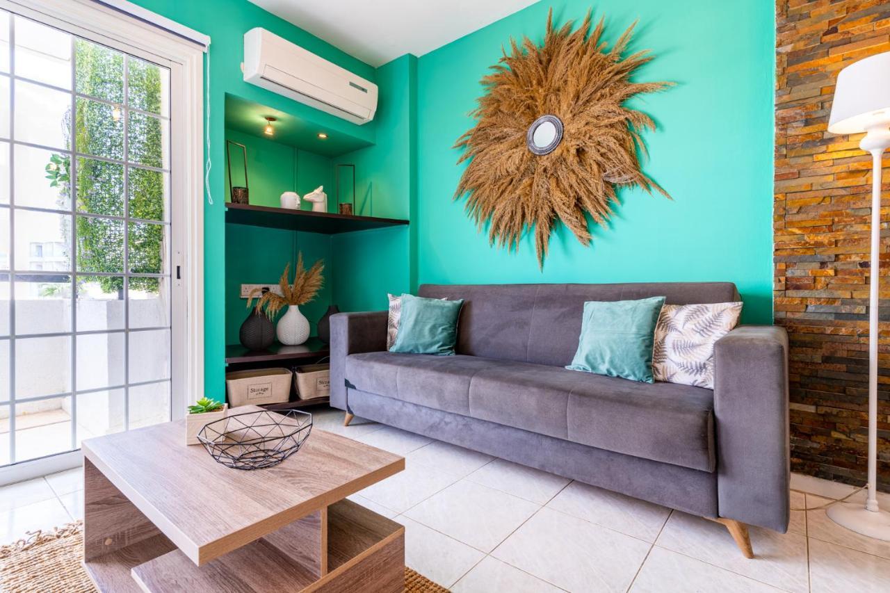 Araminta 2-Bedroom Apartment In Larnaca Luaran gambar